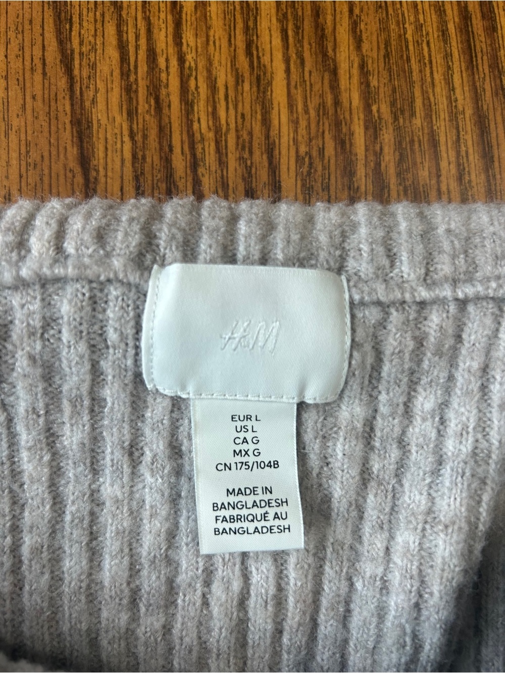 H&M Off-Shoulder Ribbed Sweater - Light Gray - Picture 3 of 3